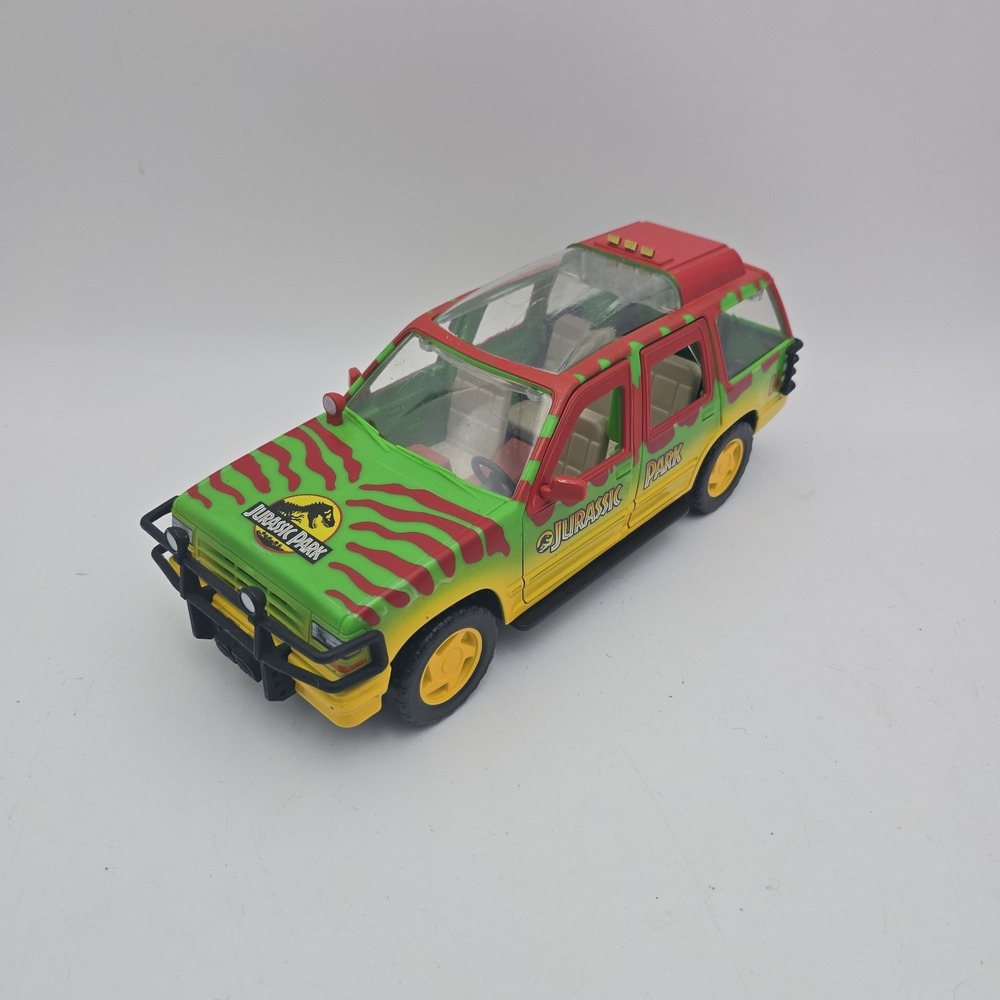 Mattel 2020 Jurassic Park 1993 Ford Explorer Model Car 04 Green Yellow Red